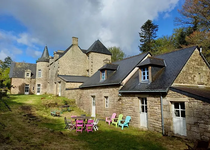 Chateau De Kerouallan