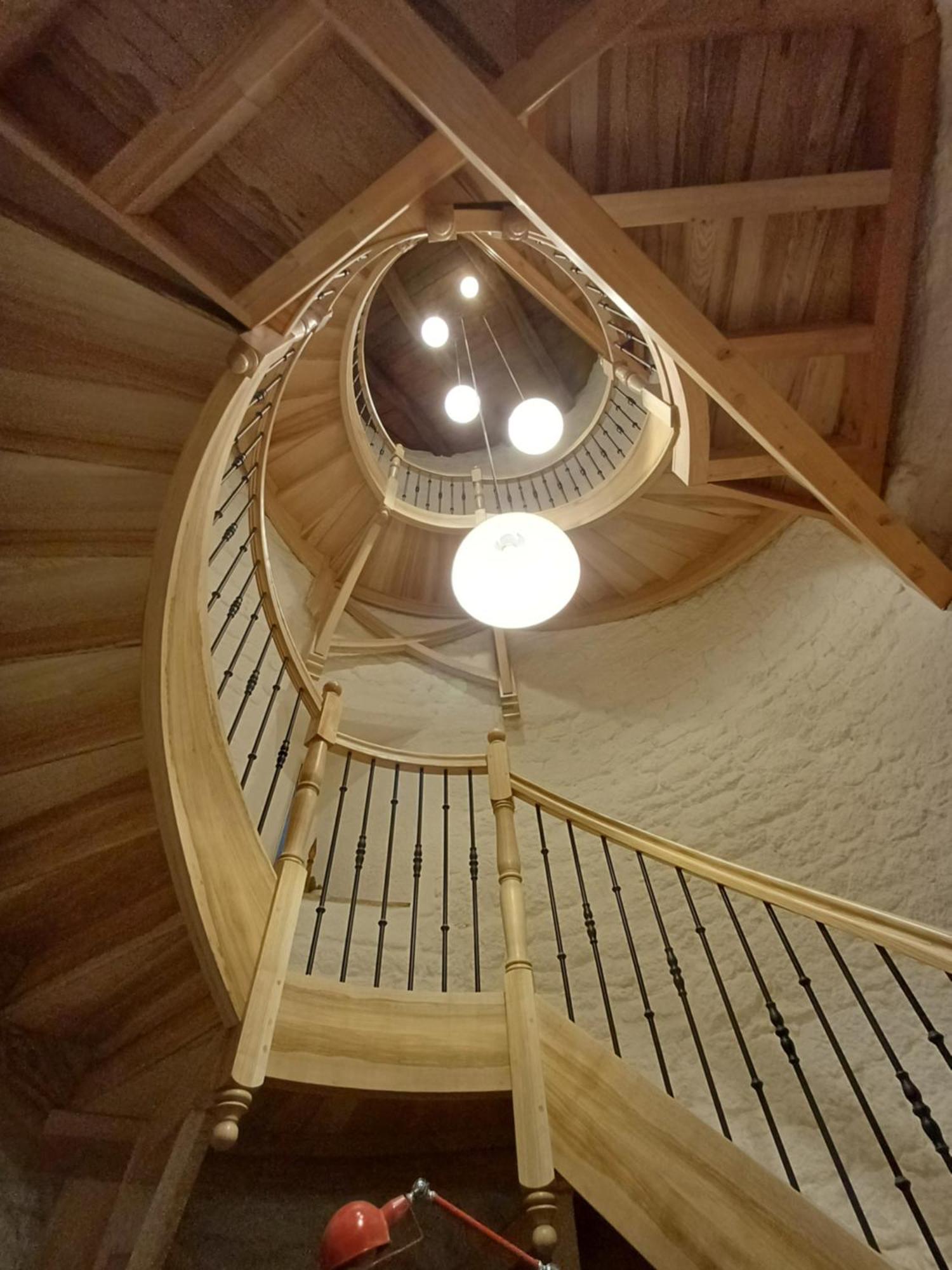 Chateau De Kerouallan Hébergement de vacances Lignol
